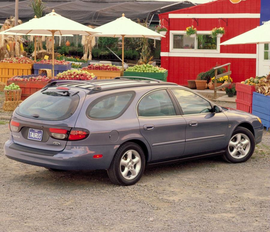  Ford Taurus Wagon 2000 года  (фото 3 из 38)